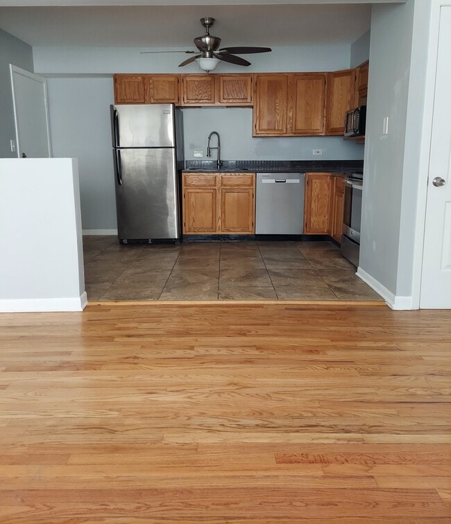 Photo - 320 Beach Ave