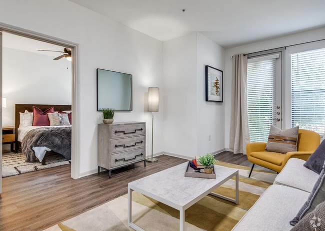 Building Photo - 3194 Parkwood Blvd Unit 1225 Rental