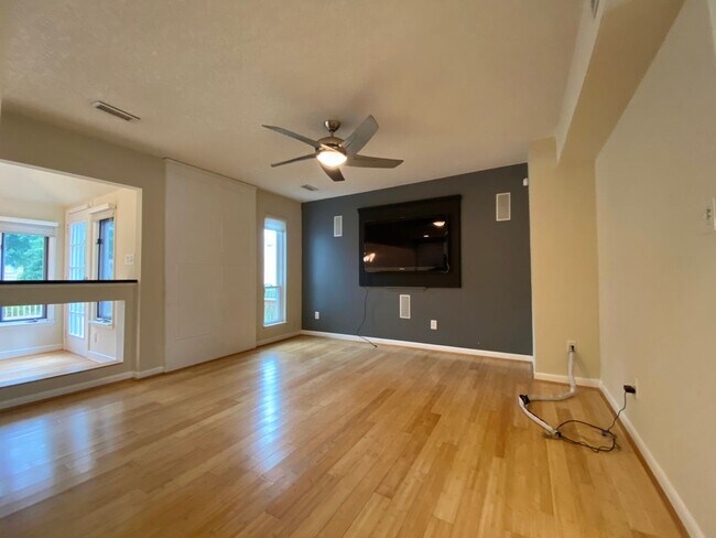 Photo - SHADOWLAWN HEIGHTS