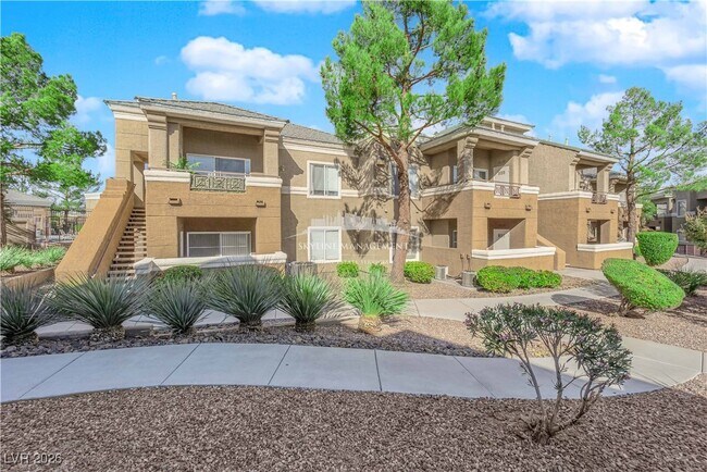 Photo - 8070 W Russell Rd Unit 2063