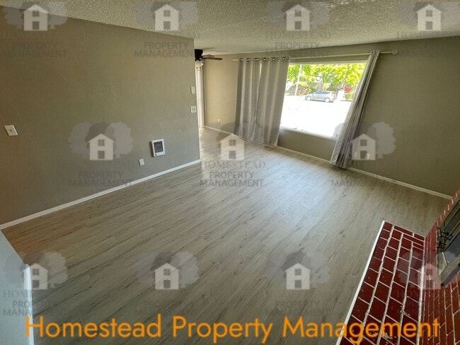 Building Photo - 3822-3828 Bayonne Dr SE Unit 3828 Bayonne Dr. SE