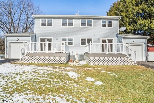 Photo - 1 Tempe Wick Rd