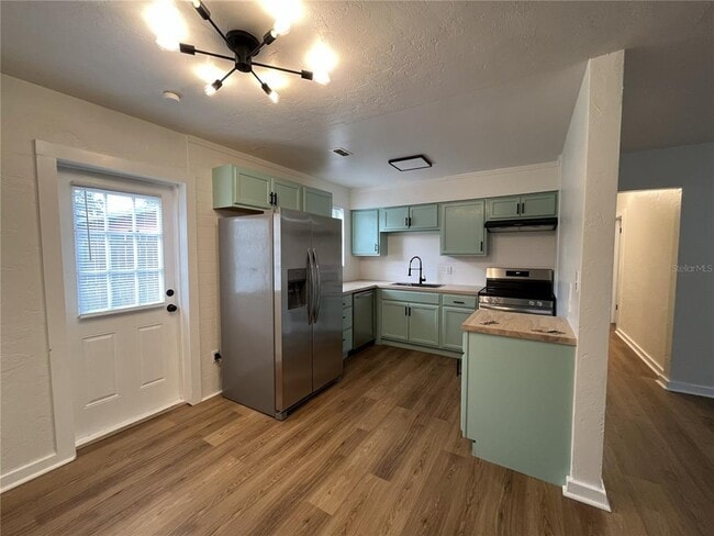 Photo - 1405 SE 4th Ave