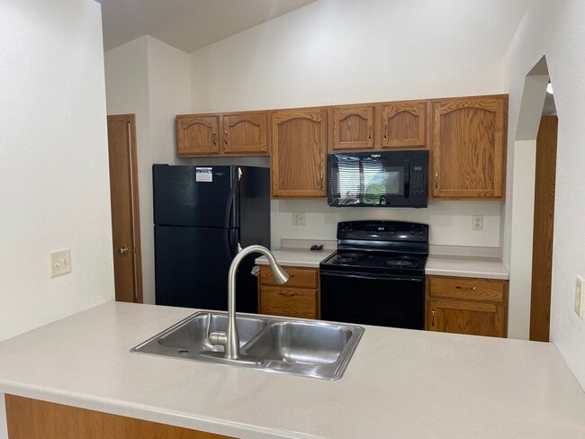 Photo - 7311 Ryan Amy Dr Unidad #7311