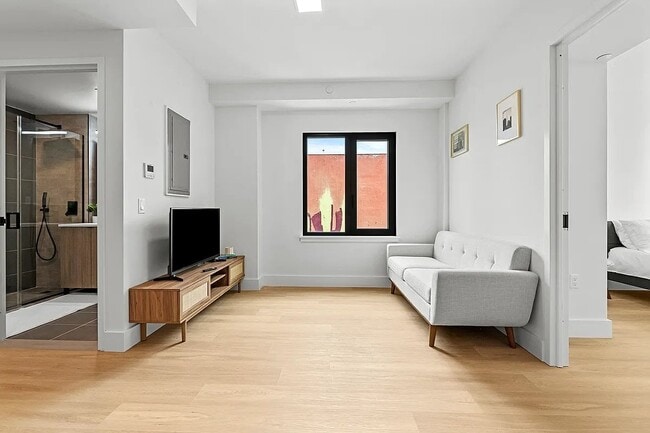 Photo - 63 Pitt St Unit 10B