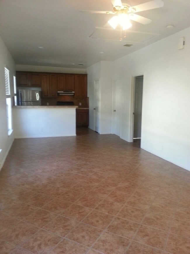 Photo - 5102 Caswell Ave Unit B