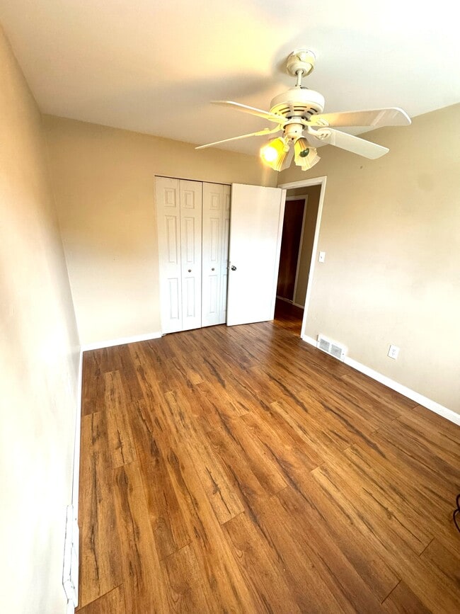 Photo - 29415 Cunningham Dr
