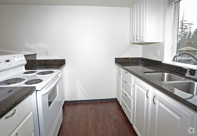 Sandpiper Apts.
