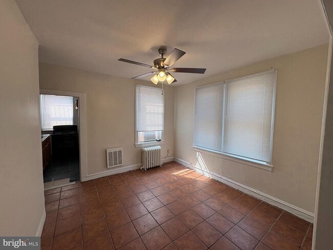 Photo - 198 W Thelma St