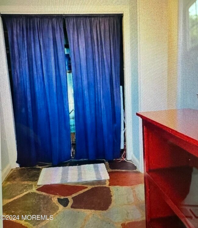 Photo - 63 Marion Pl