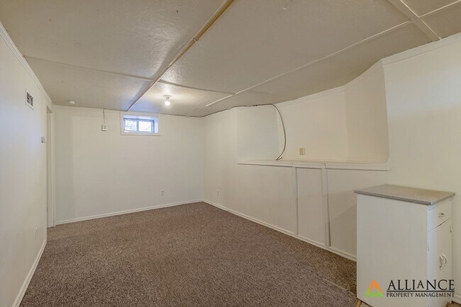 Photo - 909 Leavenworth St Unit C