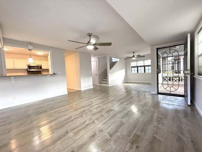 Photo - MALANAI IN KAPOLEI - 3 BDRM/2.5 BATH/ENCLOSED GARAGE