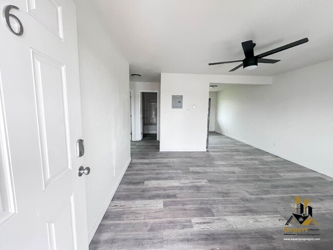 Photo - 1507 Nogales St Unit #6