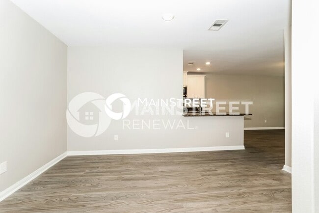 Photo - 3 Bedroom Pet-Friendly Home in Magnolia, TX with Main Street Renewal