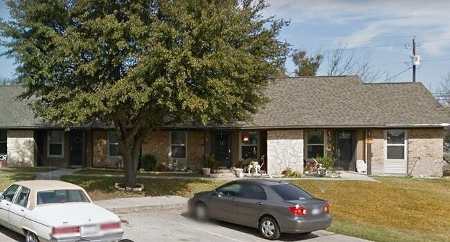 Photo - 600 Spring St