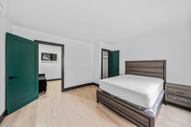 Photo - Hughes BH LLC (2507) Unidad 1