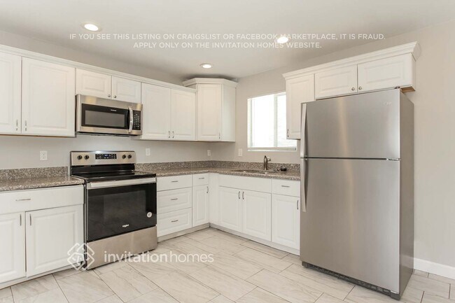 Photo - 12614 W Del Rio Ln