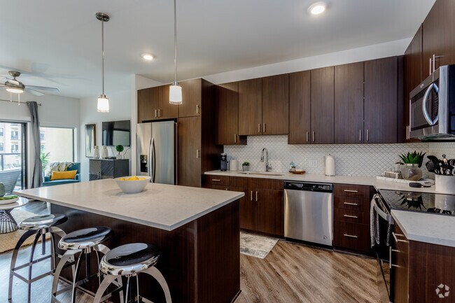 1BR, 1BA - A6