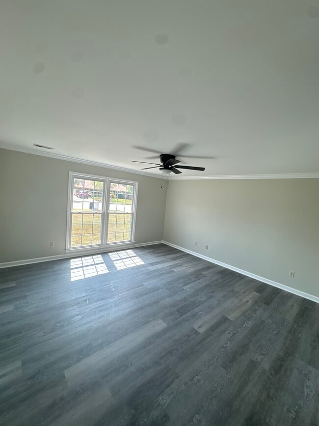 Building Photo - 2322 Magna Carta Pl SW