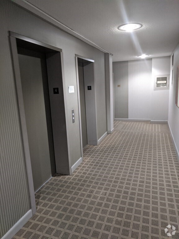 Building Photo - 22 Chestnut Pl Unit 4 Rental