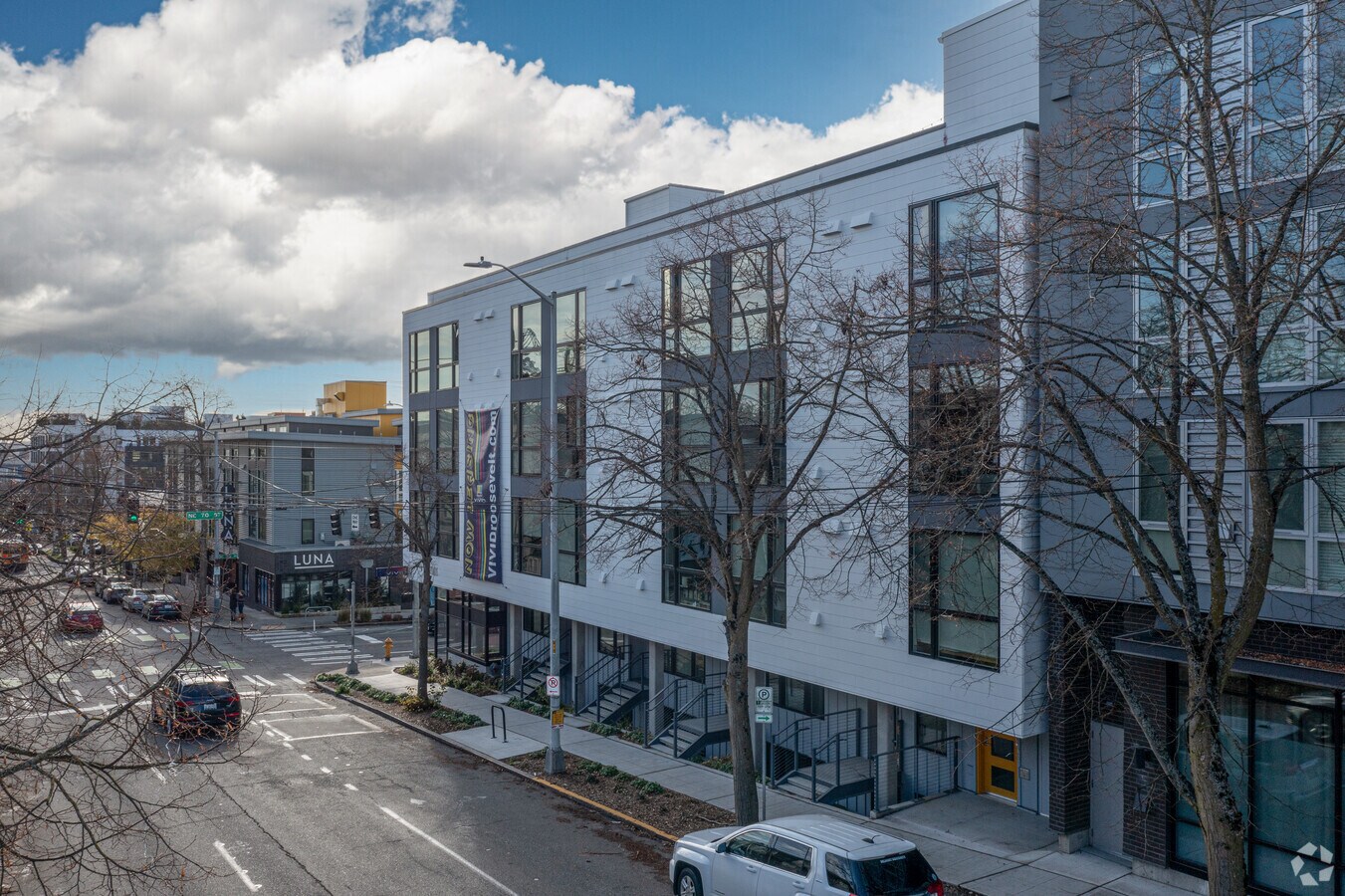 Photo - Vivid Roosevelt