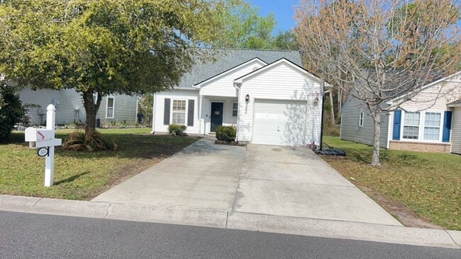 Building Photo - 3BD/ 2BA house in Bellegrove!