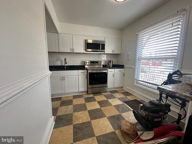 Photo - 8282 White Pine Dr