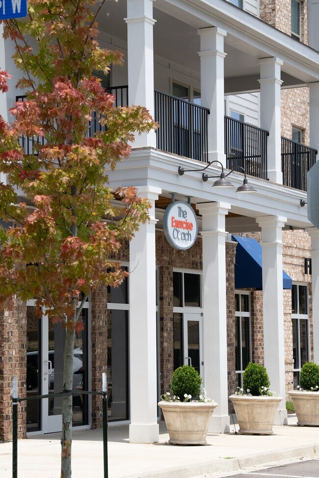 Lakeland Town Square Apartments Lakeland, TN