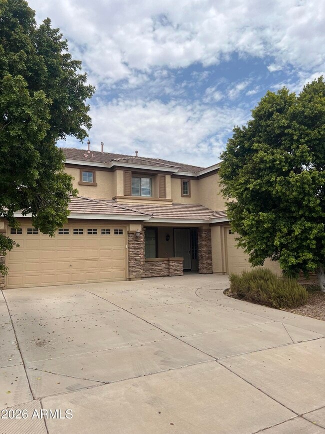 Building Photo - 13518 W Verde Ln