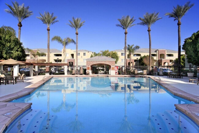 Building Photo - 3302 N 7th St Unit 1