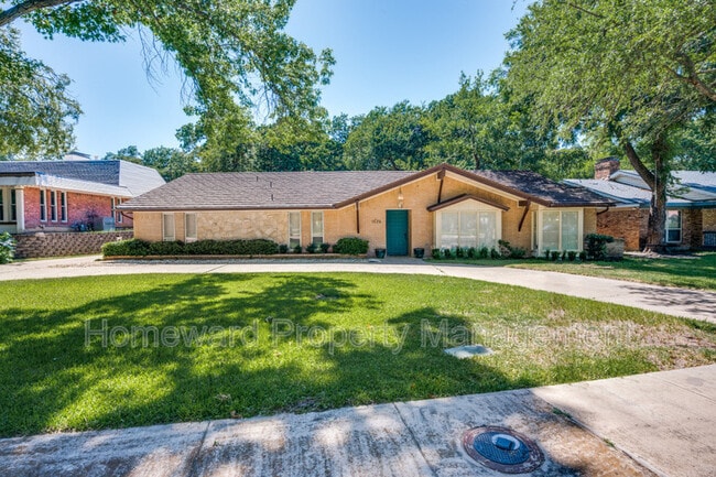 Building Photo - 1525 Cripple Creek Dr Rental