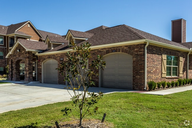 The Pointe at Cabot