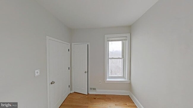 Photo - 2255 N Cleveland St