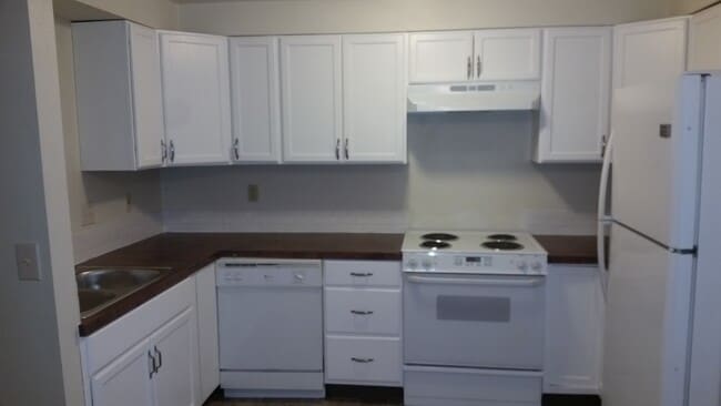 Building Photo - 1444 Salishan St SE Unit 1444