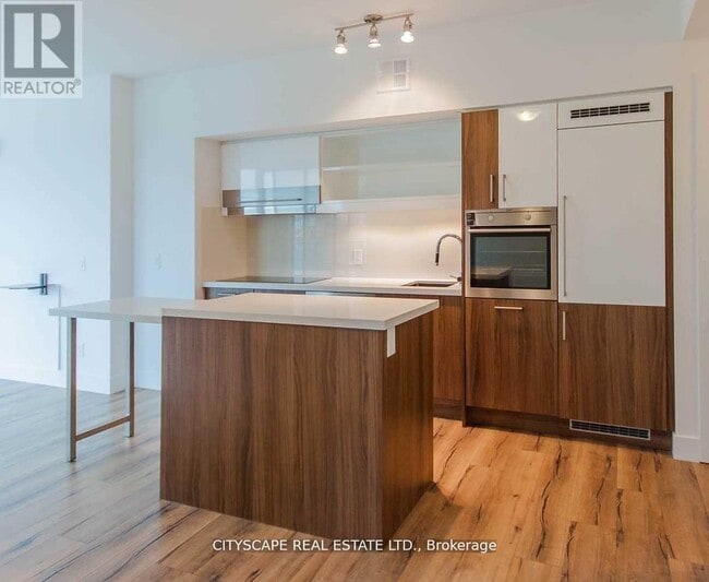 Photo - 39 Sherbourne St Unit 703