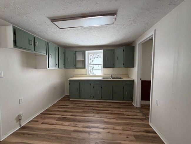 Photo - 2 Bed 1 Bath Single Family Home Available in Fairborn