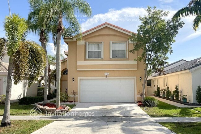 Building Photo - 17460 SW 22nd St Rental