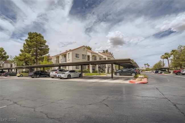 Photo - 4706 Nara Vista Way Unit 202