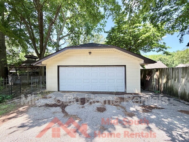 Photo - 2373 W Monica Dr