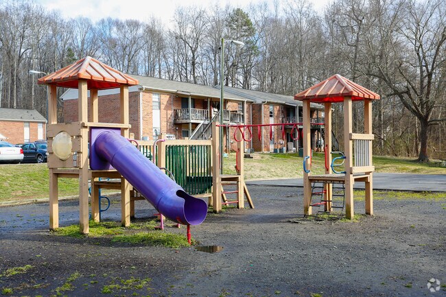 Photo - Brook Valley Apartment Homes