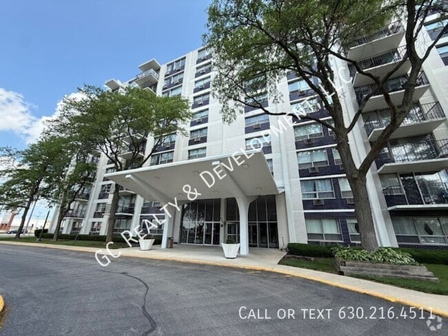 Building Photo - 9001 Golf Rd Unit 6H Rental