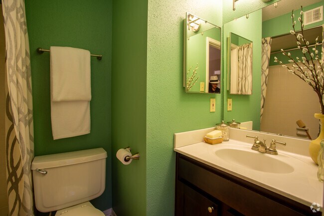 Dogwood- 2BR, 2BA