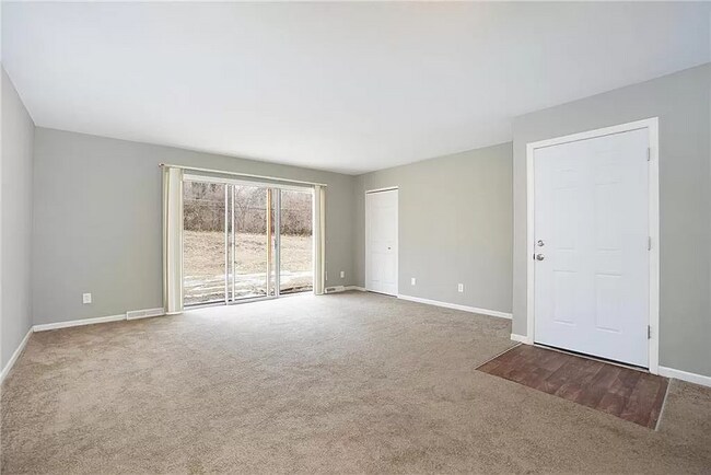 Photo - Countryshire Lane Unidad 1