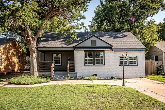 Building Photo - Remodeled Kitchen