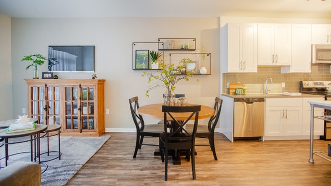 Open concept floor plan great for entertaining