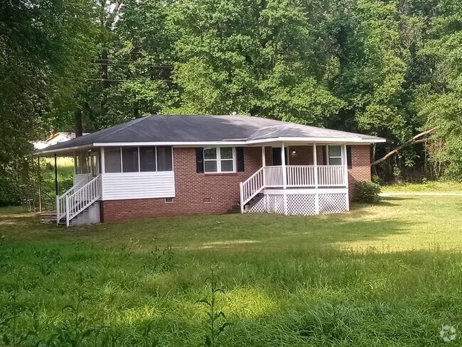 Building Photo - 244 Parker Dr Rental