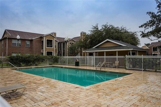 Photo - 5600 Devonbriar Way Unit 108