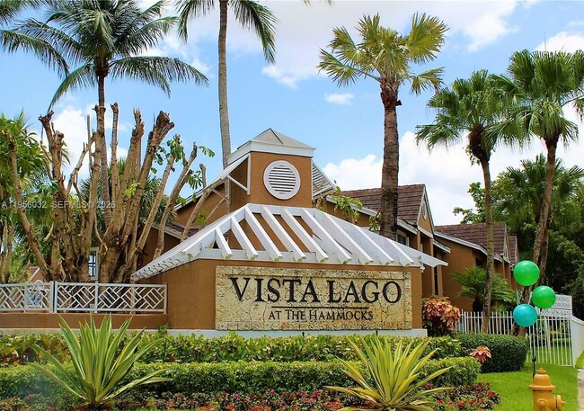 Building Photo - 15610 SW 105th Ln Unit 614