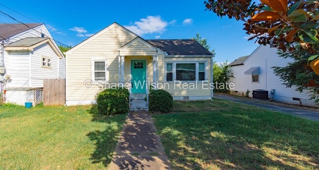 Building Photo - Adorable 3 BR / 2 BA home for lease!