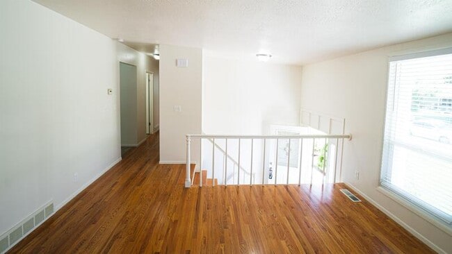 Photo - 5558 S Somerset Way